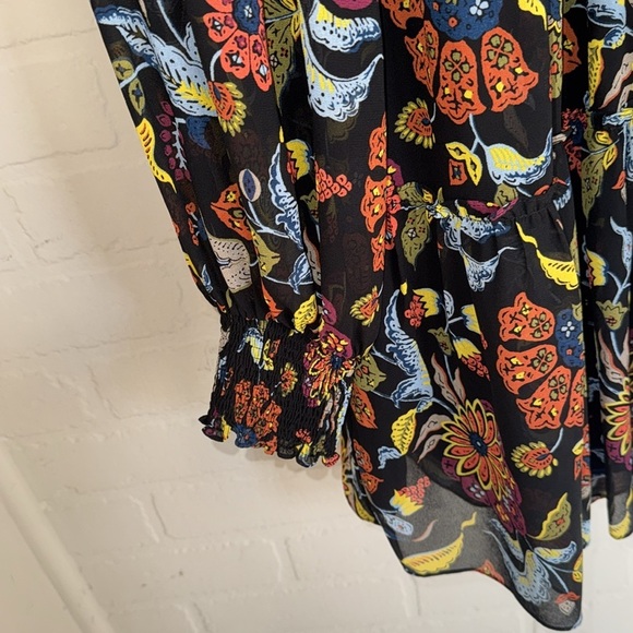 Cinq a sept dress Floral Patterned Long Sleeve smocked mock neck size 2 lined - Picture 3 of 8